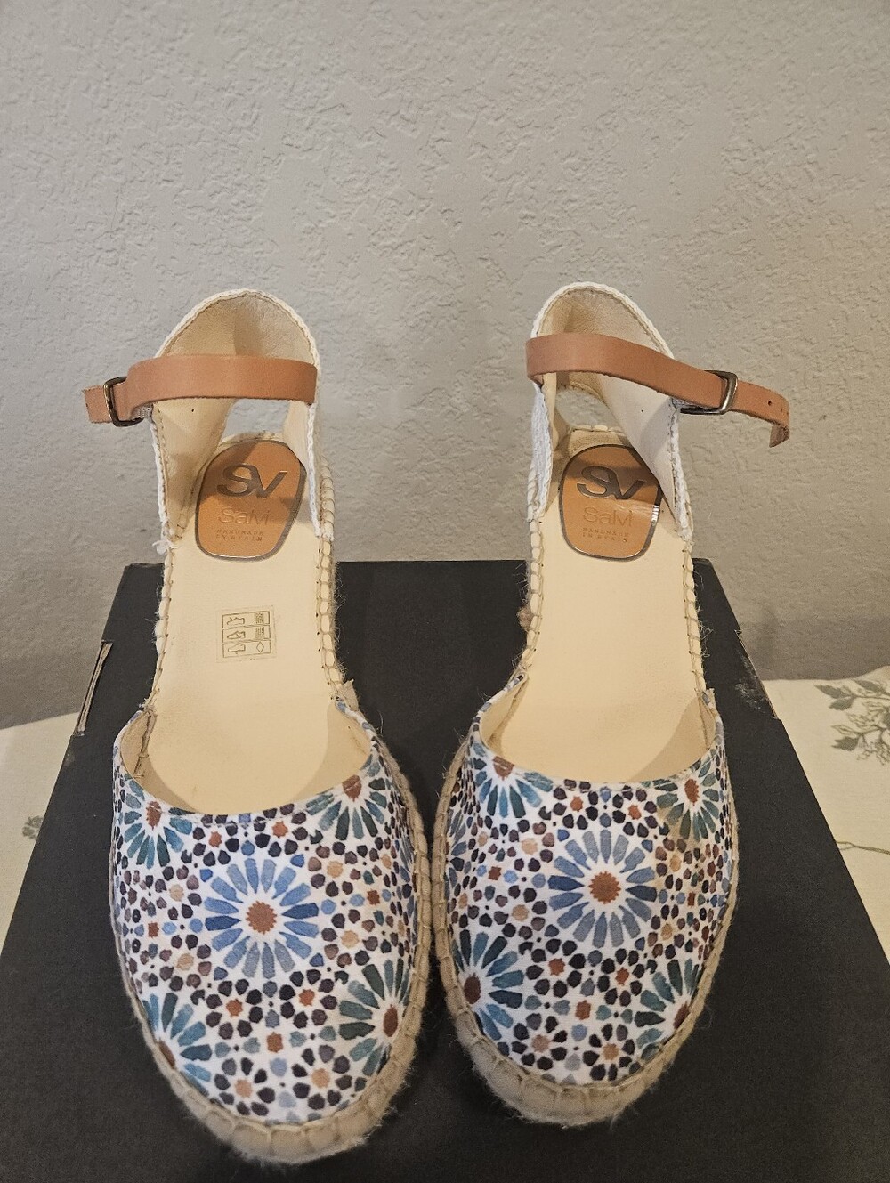 Salvi Espadrille Flats EU 39 Floral Print Ankle Strap Handmade in Spain